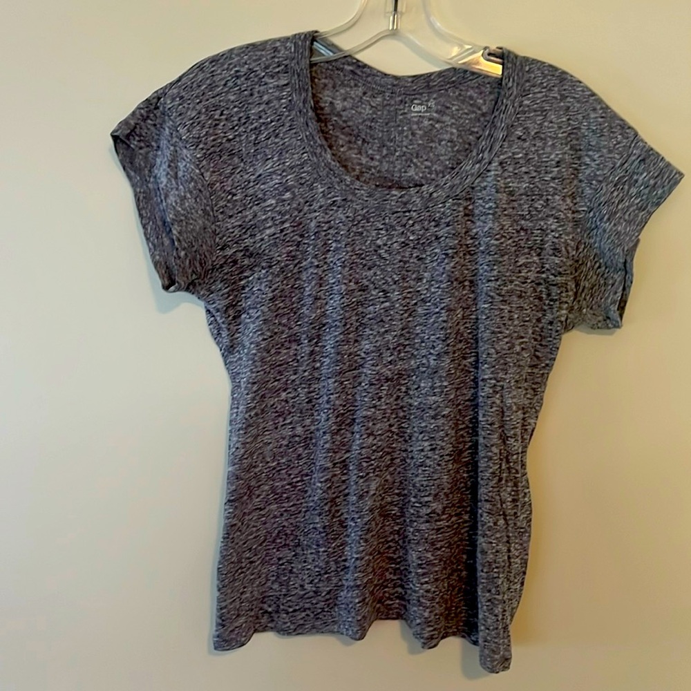 Gap TShirt